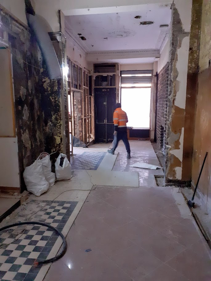 Restaurant strip out contractors in Edinburgh, click here and contact Brown Demolitions for a restaurant strip out quote in Stirling