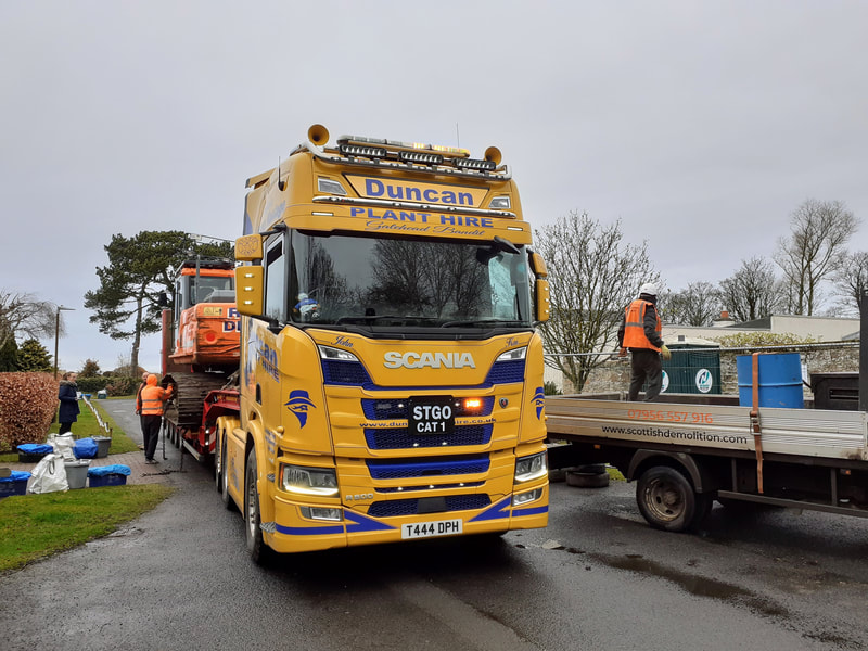 Demolition equipment haulage solutions in Scotland